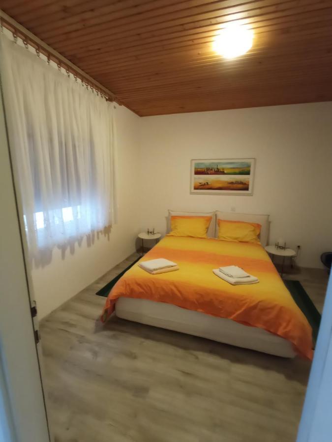 Apartments Timi Πόρετς Εξωτερικό φωτογραφία